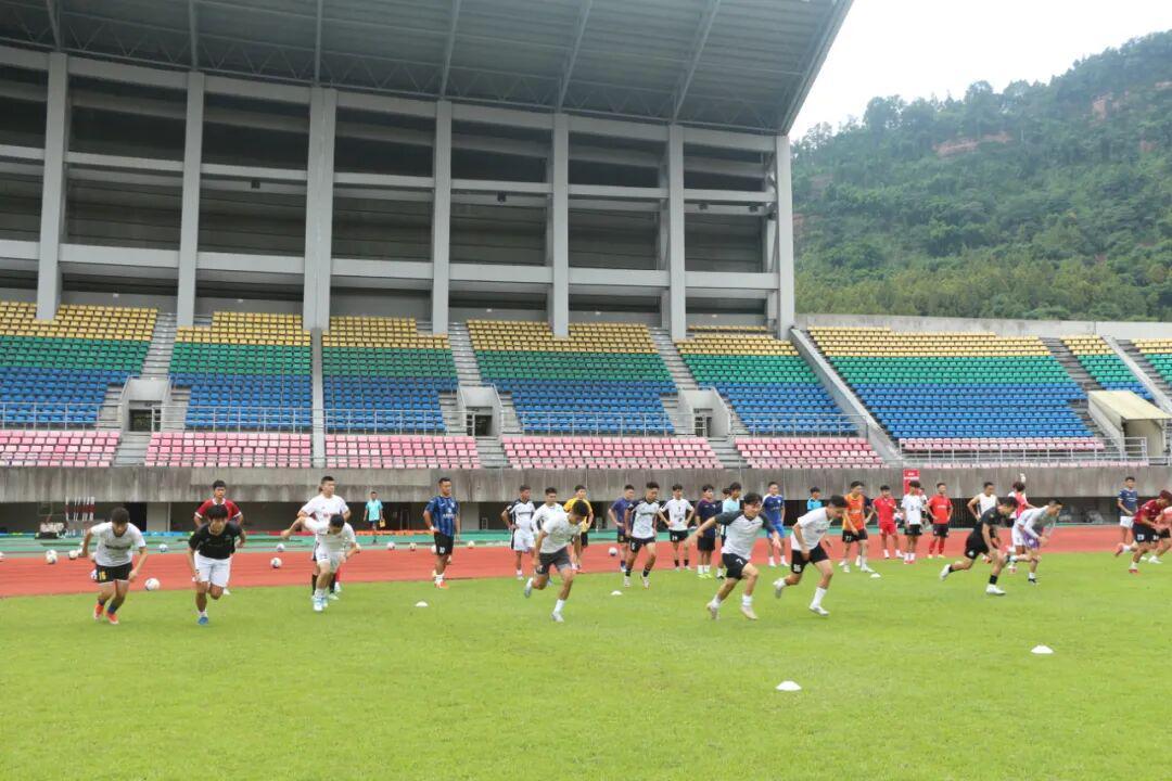 官宣！“川超”雅安队队名、队徽正式确定！